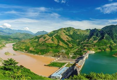 Các nhà máy thủy điện trên lưu vực sông Hồng chuẩn bị như thế nào cho mùa mưa bão đến sớm? 