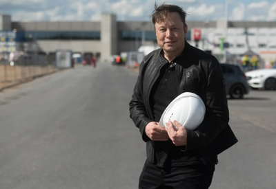 Văn hóa kiểm soát ở Tesla: Nhân viên bị cảnh báo nếu không chấm công đủ