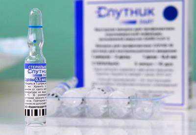 Vaccine Covid-19 dạng xịt của Nga hiệu quả đối với tất cả các biến thể