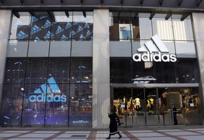 Adidas vật lộn để duy trì doanh số bán hàng tại thị trường châu Á
