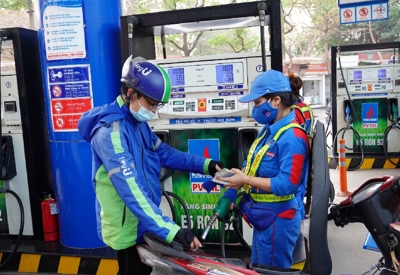 Xăng dầu đồng loạt tăng giá sau 4 đợt giảm liên tiếp