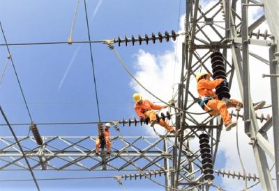 Hệ thống điện thoát cảnh “chập chờn”, Bộ Công Thương tiếp tục khuyến cáo sử dụng tiết kiệm