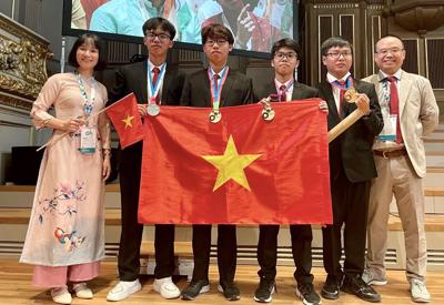 Học sinh Việt Nam đạt 3 Huy chương vàng và 1 Huy chương Bạc  Olympic Hóa học Quốc tế 2023