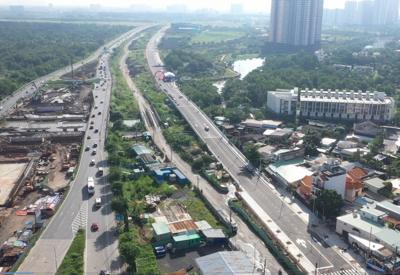 Thông xe gần 3 km đường song hành cao tốc TP.HCM - Long Thành – Dầu Giây