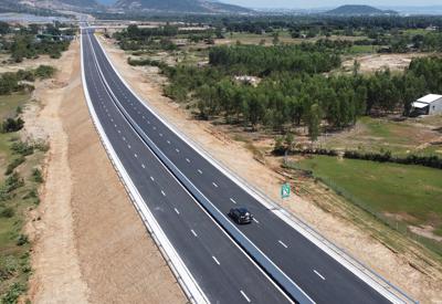 Đề xuất đầu tư dự án cao tốc Nha Trang - Liên Khương hơn 36.000 tỉ đồng