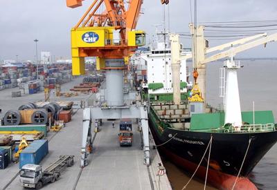 Lo cước vận tải biển tăng vọt, Bộ Giao thông vận tải tìm cách hỗ trợ doanh nghiệp xuất nhập khẩu