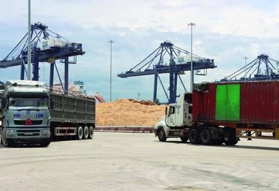 Tổng kim ngạch xuất nhập khẩu của Hà Tĩnh đạt gần 955 triệu USD 