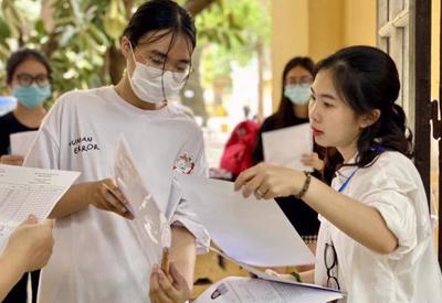 Nhiều trường đại học ở Hà Nội công bố tuyển sinh 2024