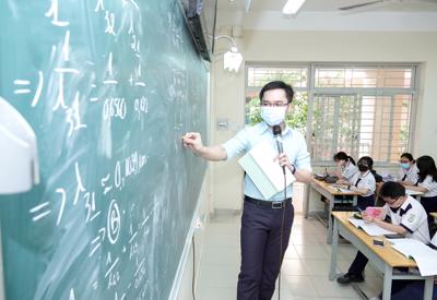 Bộ Giáo dục và Đào taọ đề xuất giải pháp để tuyển dụng được 10.000 giáo viên phổ thông