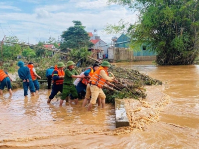 Kiện toàn bộ máy phòng chống thiên tai, bảo đảm an toàn tính mạng người dân