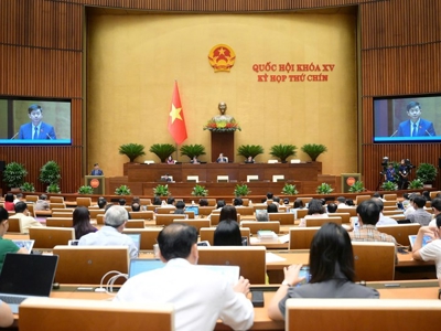 Thành lập Hội đồng bầu cử quốc gia với 19 thành viên