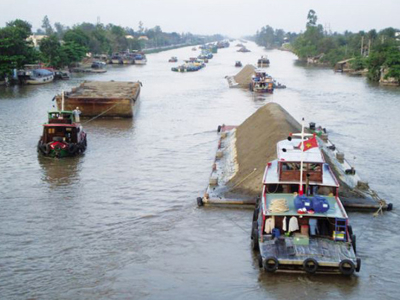 Quy định mới về phân cấp thẩm quyền với cảng, bến thủy nội địa