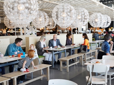 Ikea “thôi miên” người mua sắm bằng món ăn giá rẻ