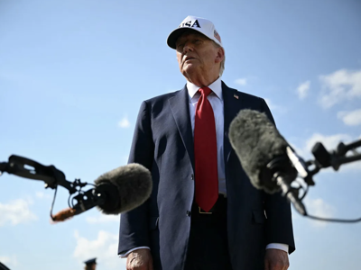 Tổng thống Trump: Mỹ sắp gửi thư thông báo thuế quan tới nhiều nước