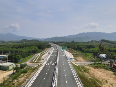 Bộ Tài chính kiến nghị giao địa phương rà soát việc chọn thầu cao tốc TP.HCM - Chơn Thành