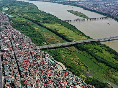 Thủ tướng yêu cầu các Bộ phối hợp cùng Hà Nội, tạo điều kiện thuận lợi để phát triển trục sông Hồng