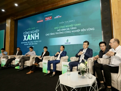 [Phóng sự ảnh]: Chuyên gia, nhà quản lý và doanh nghiệp hợp lực tìm lộ trình cho công nghiệp xanh bền vững