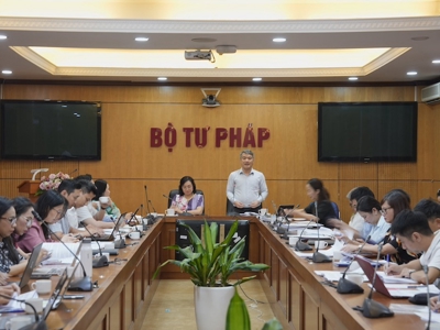 Bộ Tư pháp thẩm định Luật Thương mại điện tử