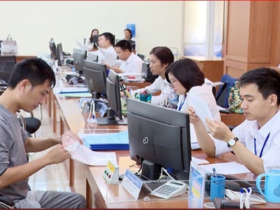 Pháp luật kinh doanh còn nhiều bất cập “cản đường” doanh nghiệp 