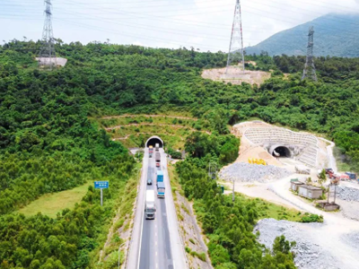 Thông hầm xuyên Hoành Sơn, nối Hà Tĩnh – Quảng Trị