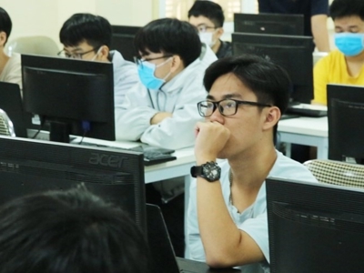 Học bổng lên tới 7 triệu/tháng cho nghiên cứu sinh ngành khoa học cơ bản, công nghệ chiến lược