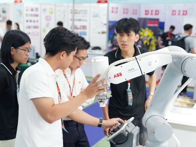 Bài toán khó của doanh nghiệp Việt khi áp dụng tự động hóa và AI trong sản xuất
