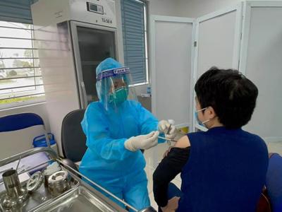 Hơn 48.000 người đã tiêm vaccine Covid-19