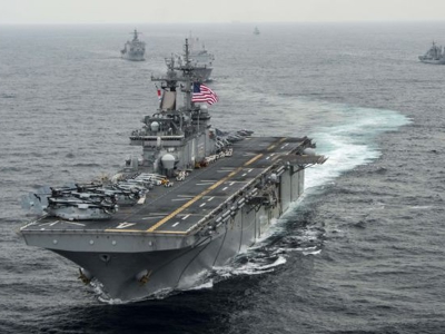 Mỹ bắn rơi thiết bị bay Iran ở eo biển Hormuz