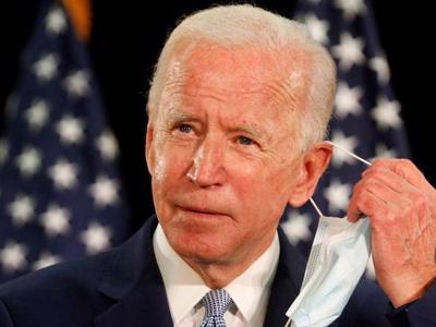 Ông Biden tiến gần tới chiến thắng, ông Trump đâm đơn kiện