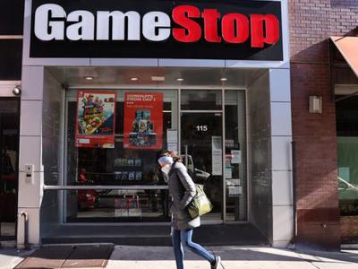 Cổ phiếu GameStop bất ngờ tăng gấp đôi, “cơn điên” trở lại?