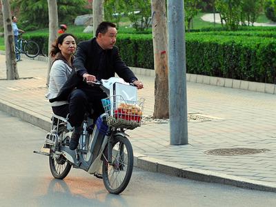 Xe đạp điện giá ''bèo'' Trung Quốc gây lo ngại ở châu Âu