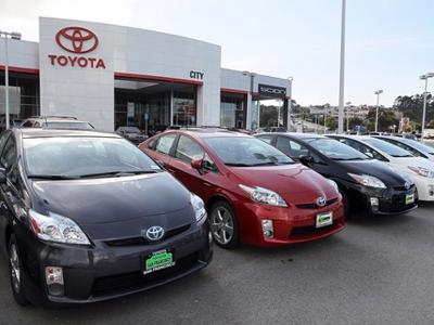 Toyota có nguy cơ phải thu hồi xe ngay tại Nhật