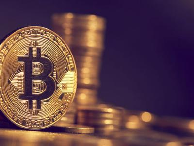 Lo ngại Mỹ siết giám sát, giá Bitcoin lao dốc về dưới 30.000 USD