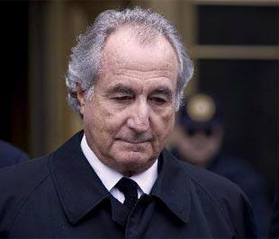 Y án 150 năm tù giam cho Madoff