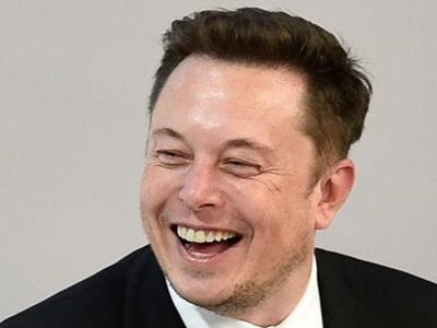 Elon Musk “bỏ túi” gần 5 tỷ USD nhờ cổ phiếu Tesla, SpaceX tăng vọt