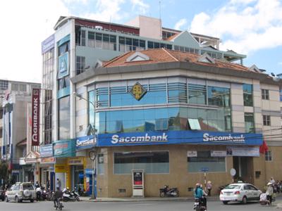 Quanh chuyện cổ đông “mua chui, bán lén” cổ phiếu Sacombank