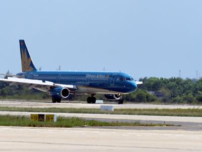 Vietnam Airlines điều chỉnh kế hoạch khai thác do ảnh hưởng của bão số 6