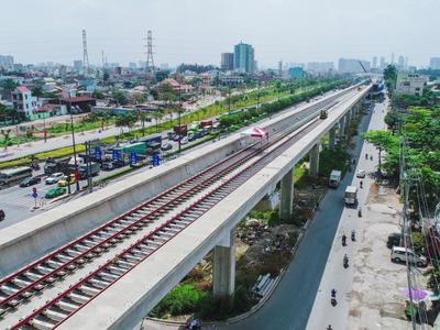 Chuyên gia Nhật: Loạt metro "lê thê" tiến độ do "Việt Nam làm quá nhiều cùng lúc" 