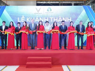 Khánh thành nhà máy Vapa  - liên doanh nhựa An Phát - VinFast