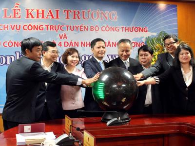 Bộ Công Thương triển khai dịch vụ công trực tuyến