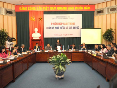 Quản lý giá thuốc: Yếu cơ chế hay yếu trách nhiệm?