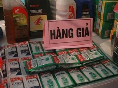 Hàng giả, gian lận thương mại gia tăng cận Tết