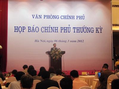 Chính phủ: Sẽ không thu hồi đất đai để chia lại