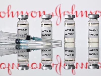 Mỹ sắp cấp phép vaccine Covid-19 của Johnson & Johnson, chỉ cần tiêm một liều