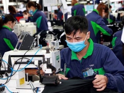 Có chính sách tiền lương hài hòa khi làm thêm giờ 
