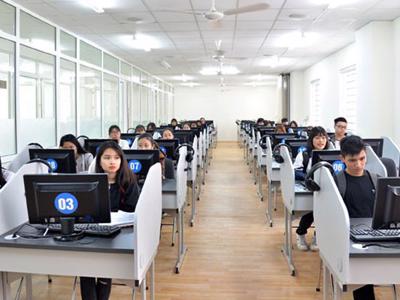 Thêm 9 trường đại học phải dừng cấp chứng chỉ ngoại ngữ, tin học