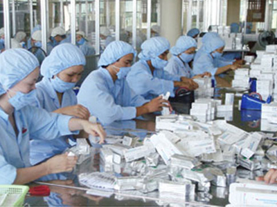 Sản xuất thuốc trong nước đáp ứng gần 50% nhu cầu
