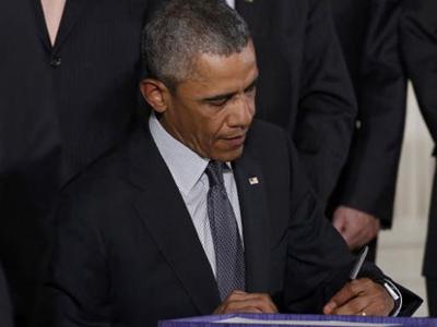 Obama ký thành luật quyền đàm phán nhanh TPP