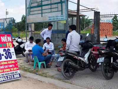 Vì sao những cơn "sốt" đất suốt 30 năm vẫn lặp đi lặp lại một kịch bản?