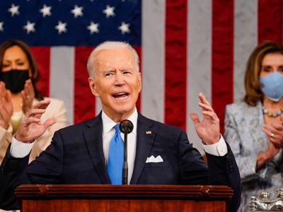 Giới giàu Mỹ "bỏ túi" 195 tỷ USD trong 100 ngày đầu nhiệm kỳ của ông Biden